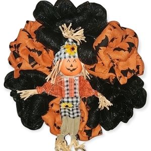 RUSTIC BURLAP DECO MESH BATTY HALLOWEEN WREATH